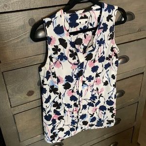 C&E size M women’s top